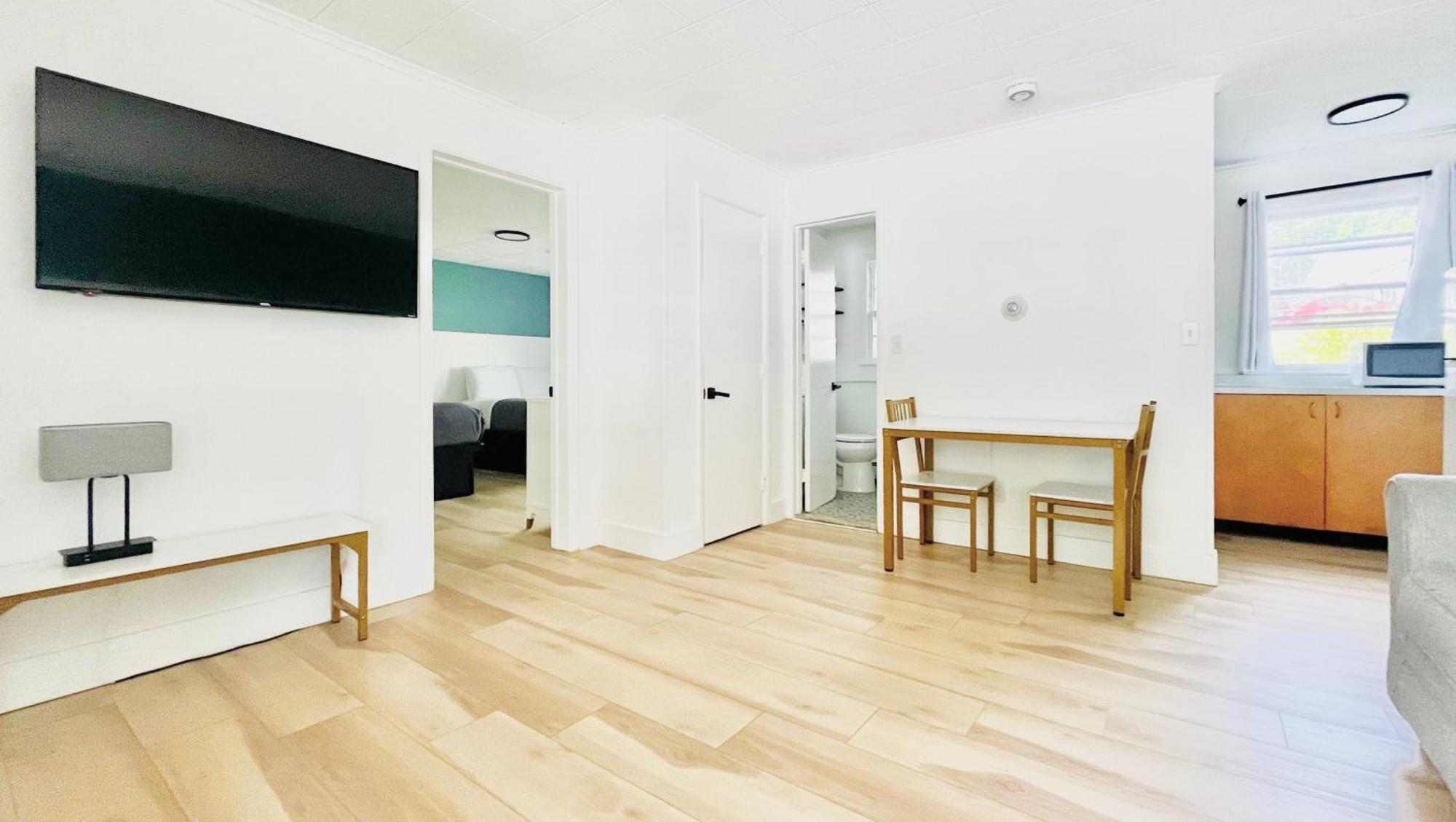 Motel Luzerne Lake Luzerne ภายนอก รูปภาพ