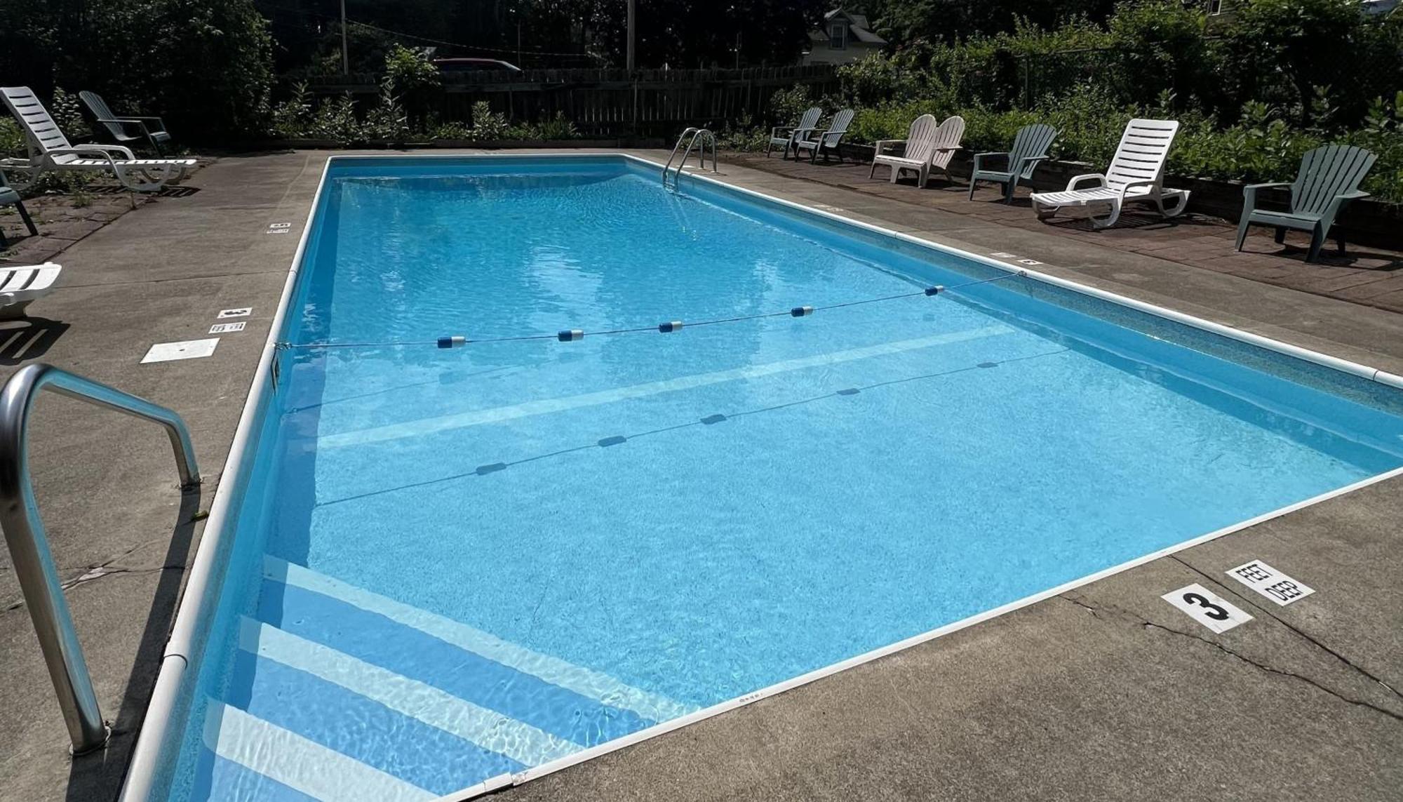 Motel Luzerne Lake Luzerne ภายนอก รูปภาพ