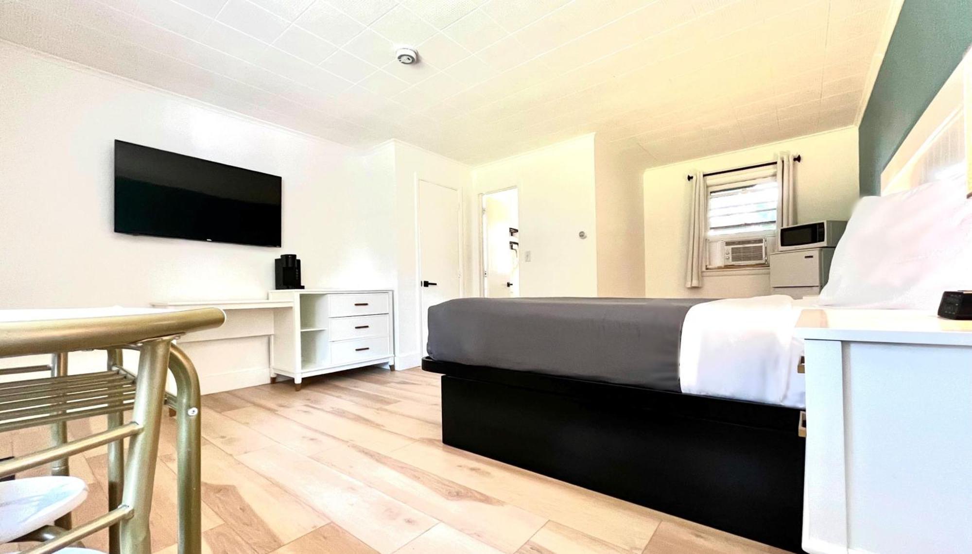 Motel Luzerne Lake Luzerne ภายนอก รูปภาพ