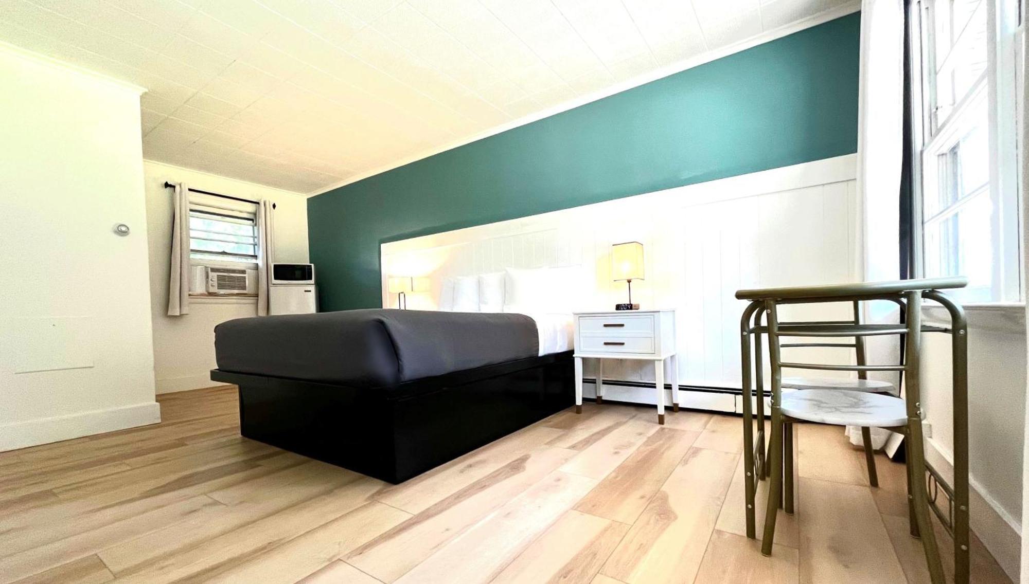 Motel Luzerne Lake Luzerne ภายนอก รูปภาพ