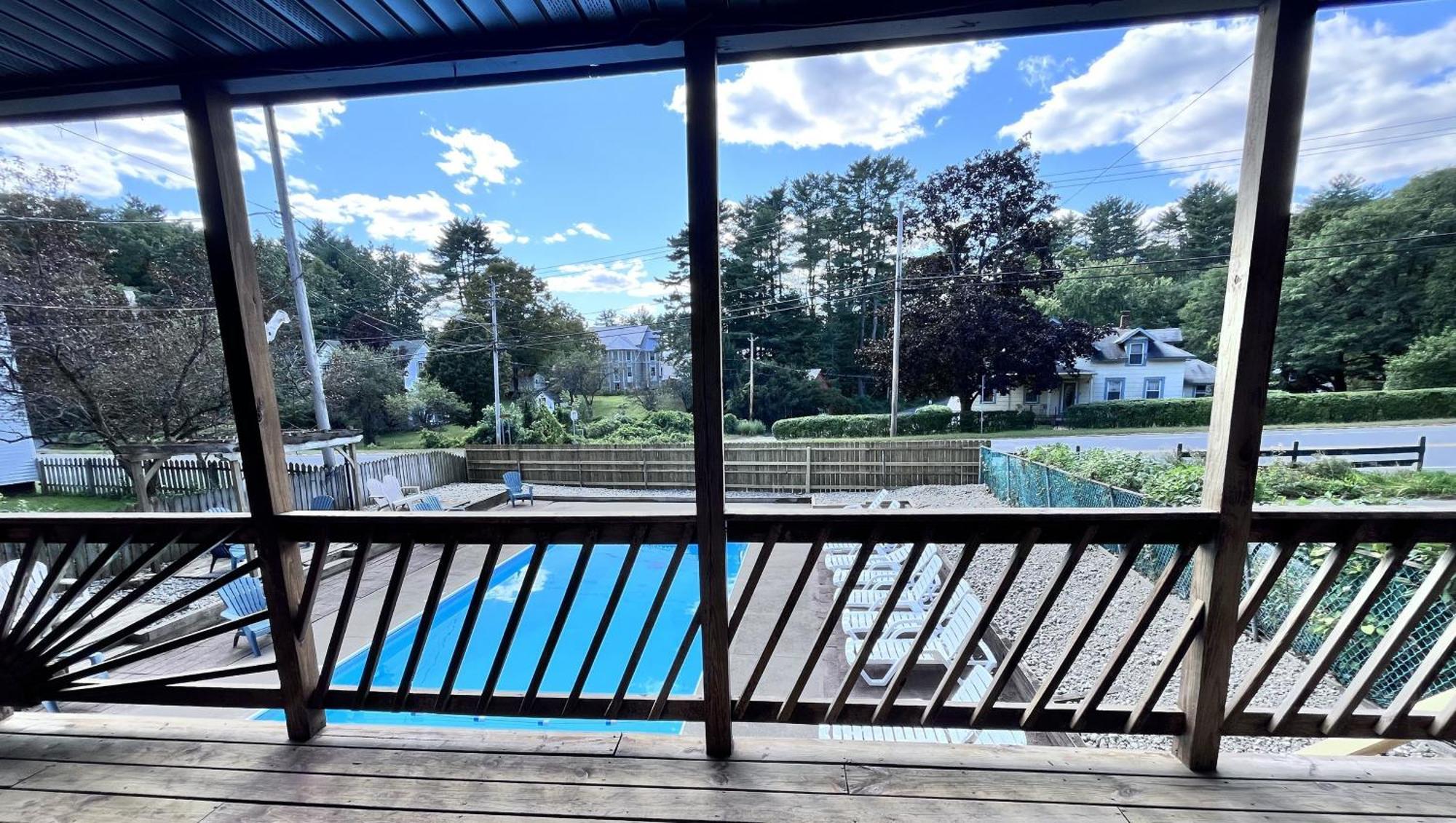 Motel Luzerne Lake Luzerne ภายนอก รูปภาพ
